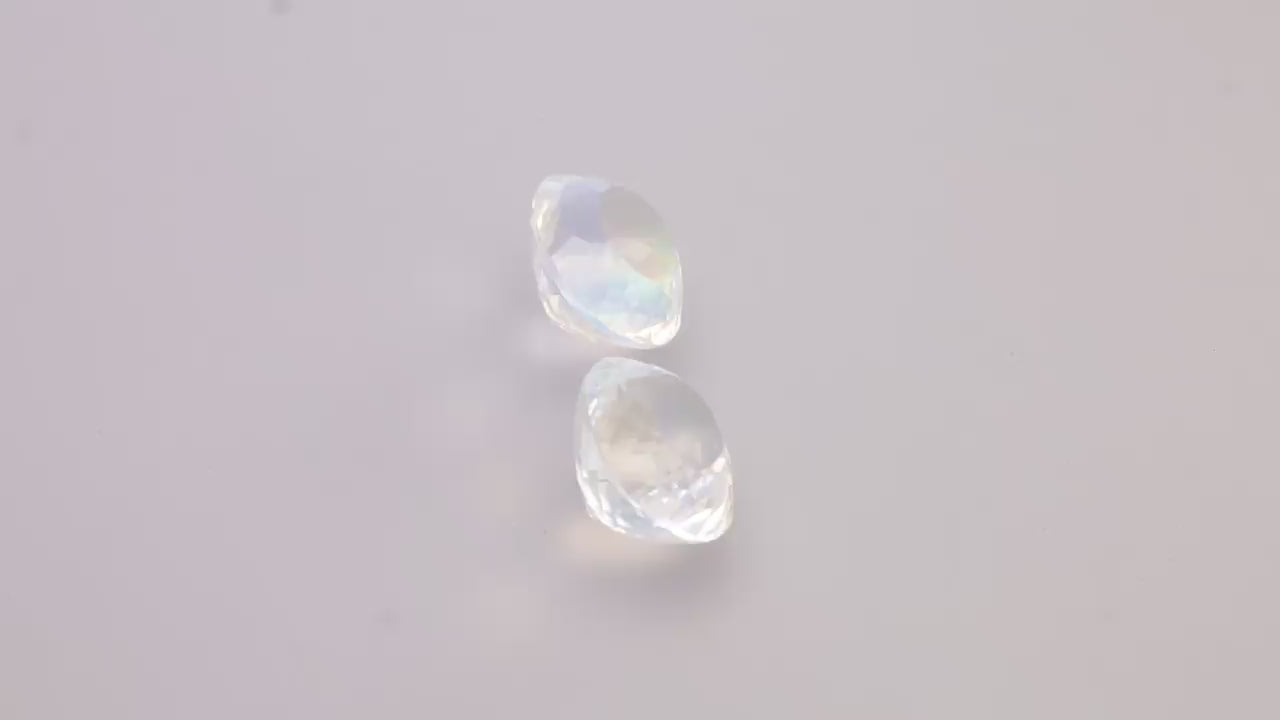 Rainbow Moonstone 9.04 ct