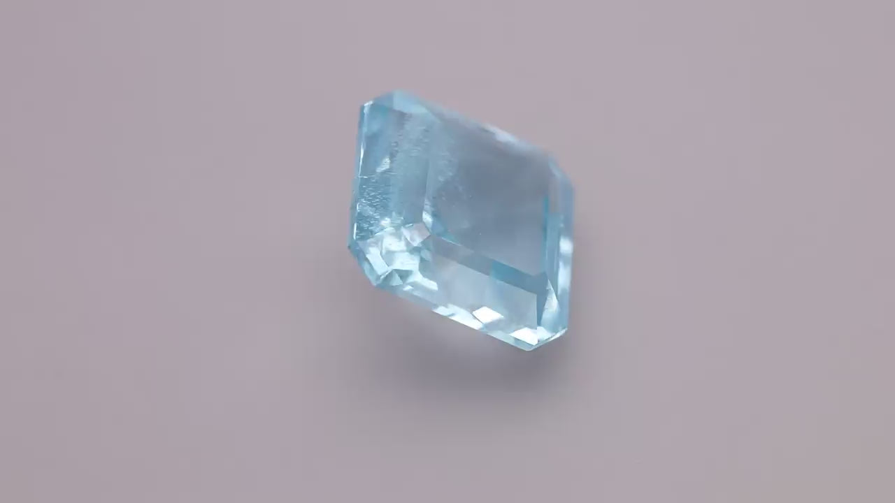 Aquamarine 18.21 ct