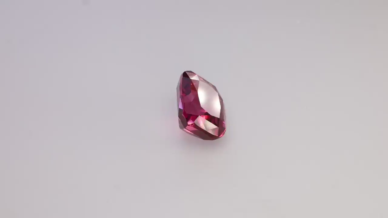 Malaya Garnet 18.95 ct