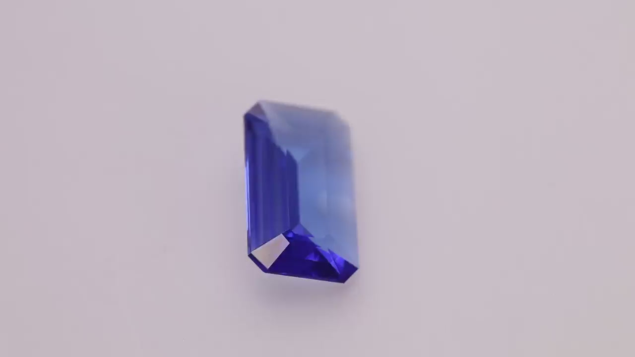 Tanzanite 5.99 ct