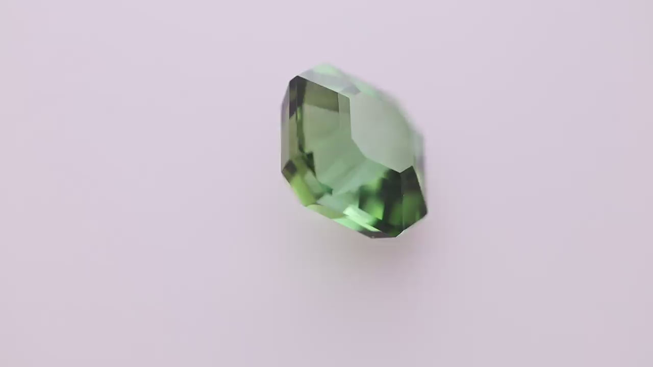 Green Tourmaline 21.90 ct