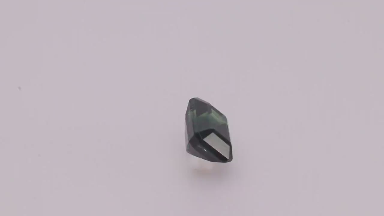 Teal Sapphire 1.68 ct