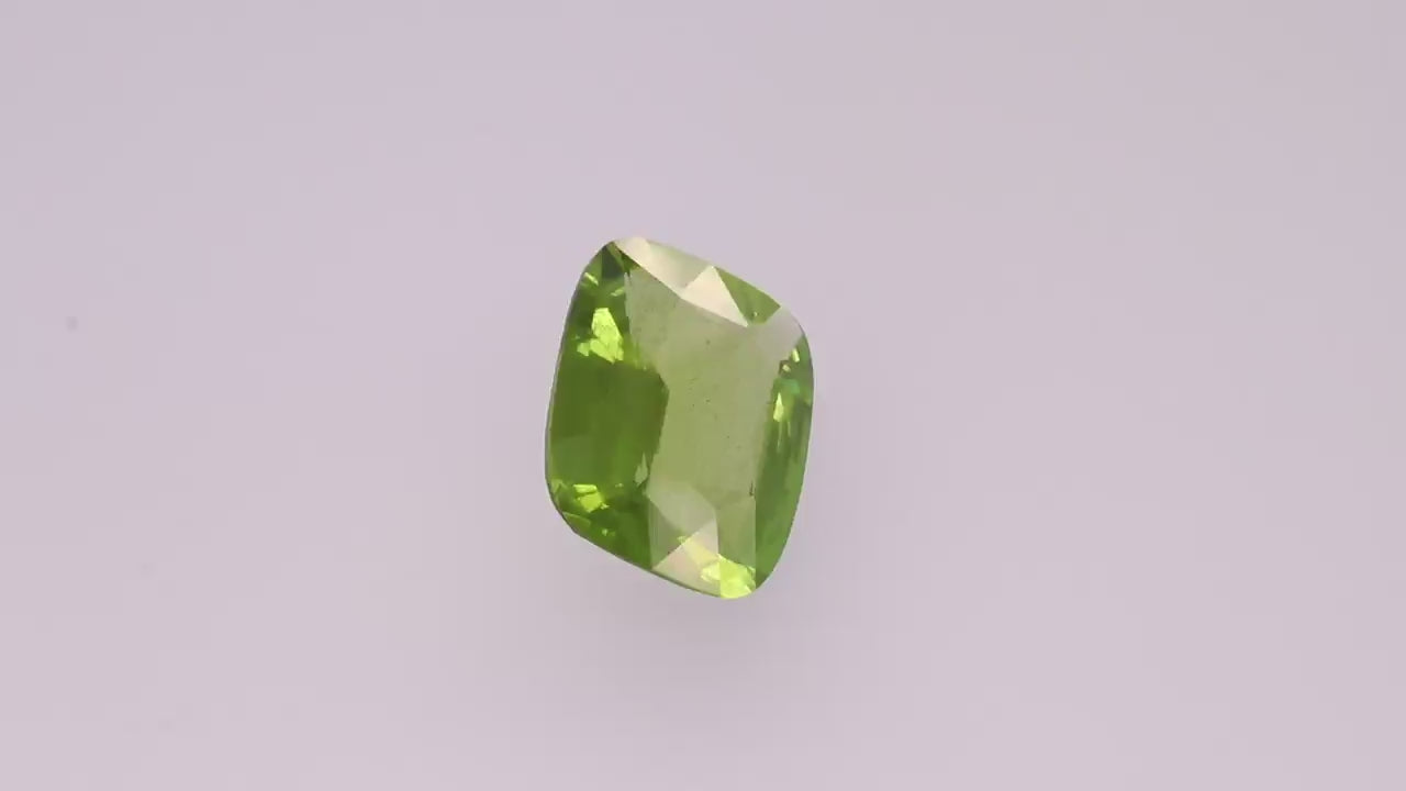 Peridot 8.85 ct