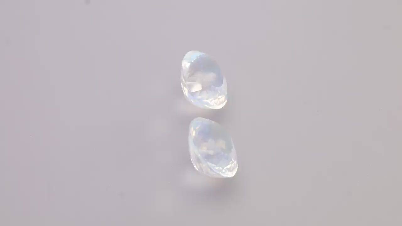 Rainbow Moonstone 5.00 ct