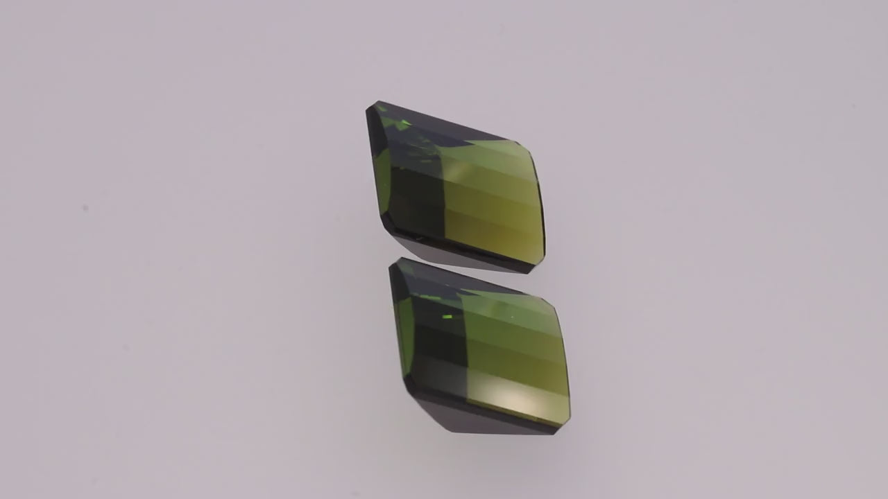 Green Tourmaline 18.75 ct