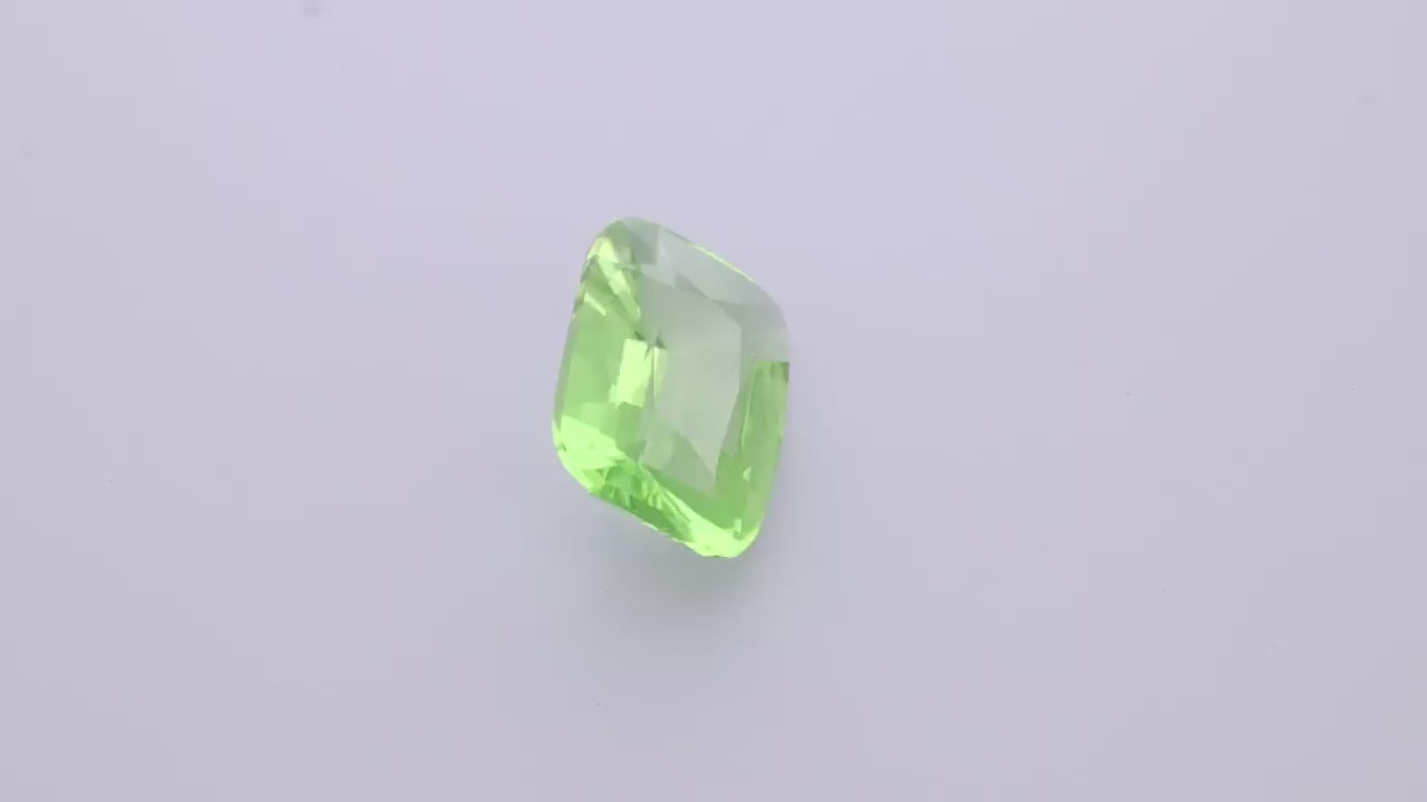 Peridot 10.41 ct