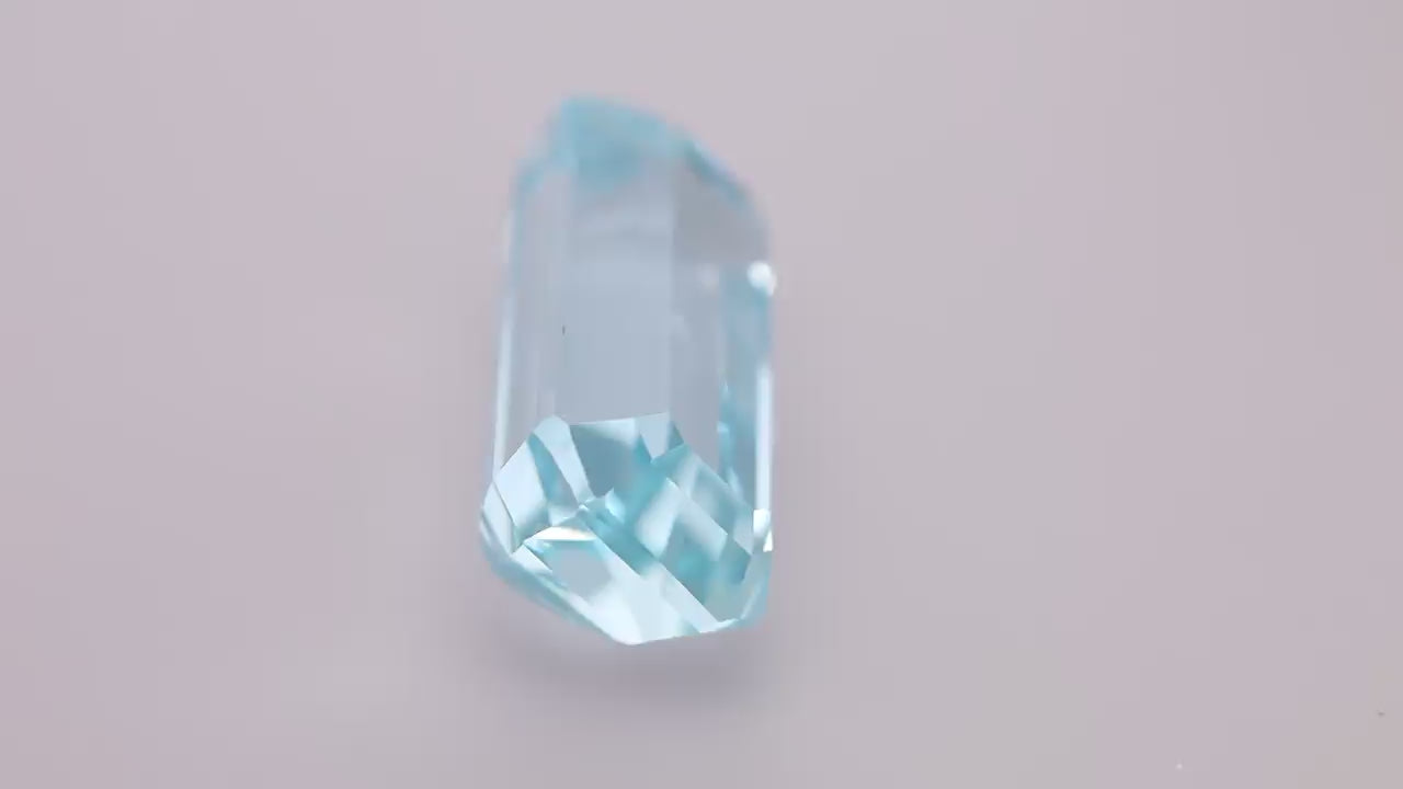 Aquamarine 56.22 ct
