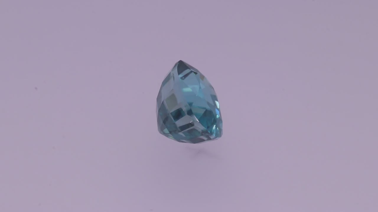 Blue Zircon 5.67 ct