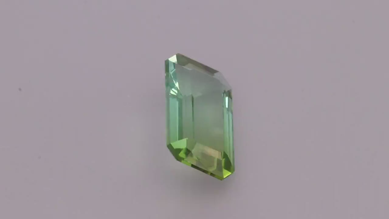 Green Tourmaline 5.74 ct