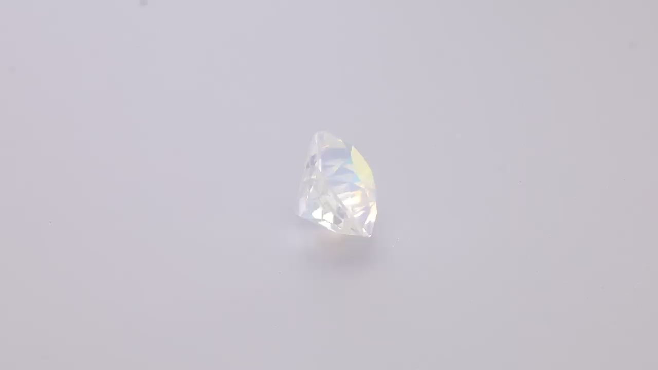 Rainbow Moonstone 2.77 ct