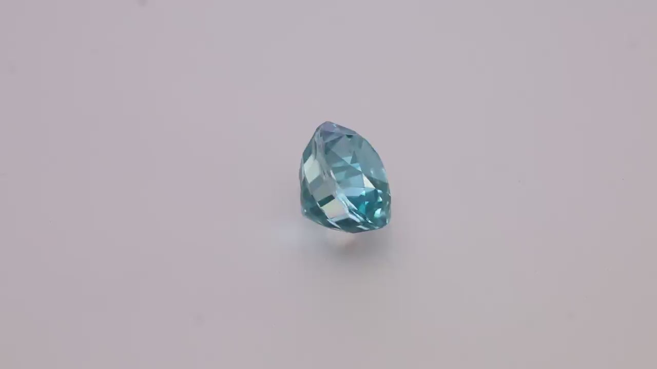 Blue Zircon 5.19 ct