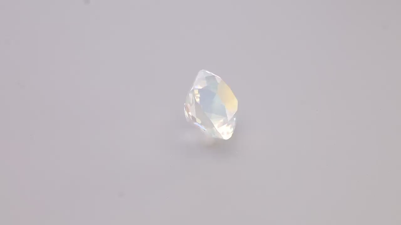 Rainbow Moonstone 5.53 ct