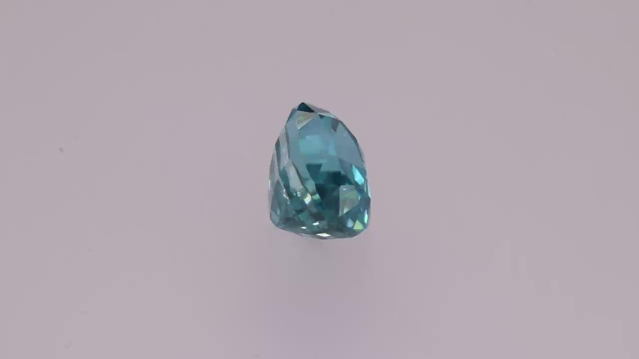 Blue Zircon 4.82 ct