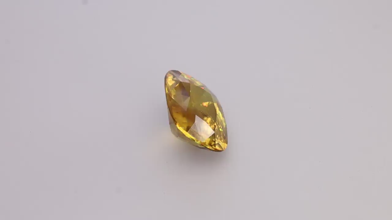 Sphene 11.38 ct