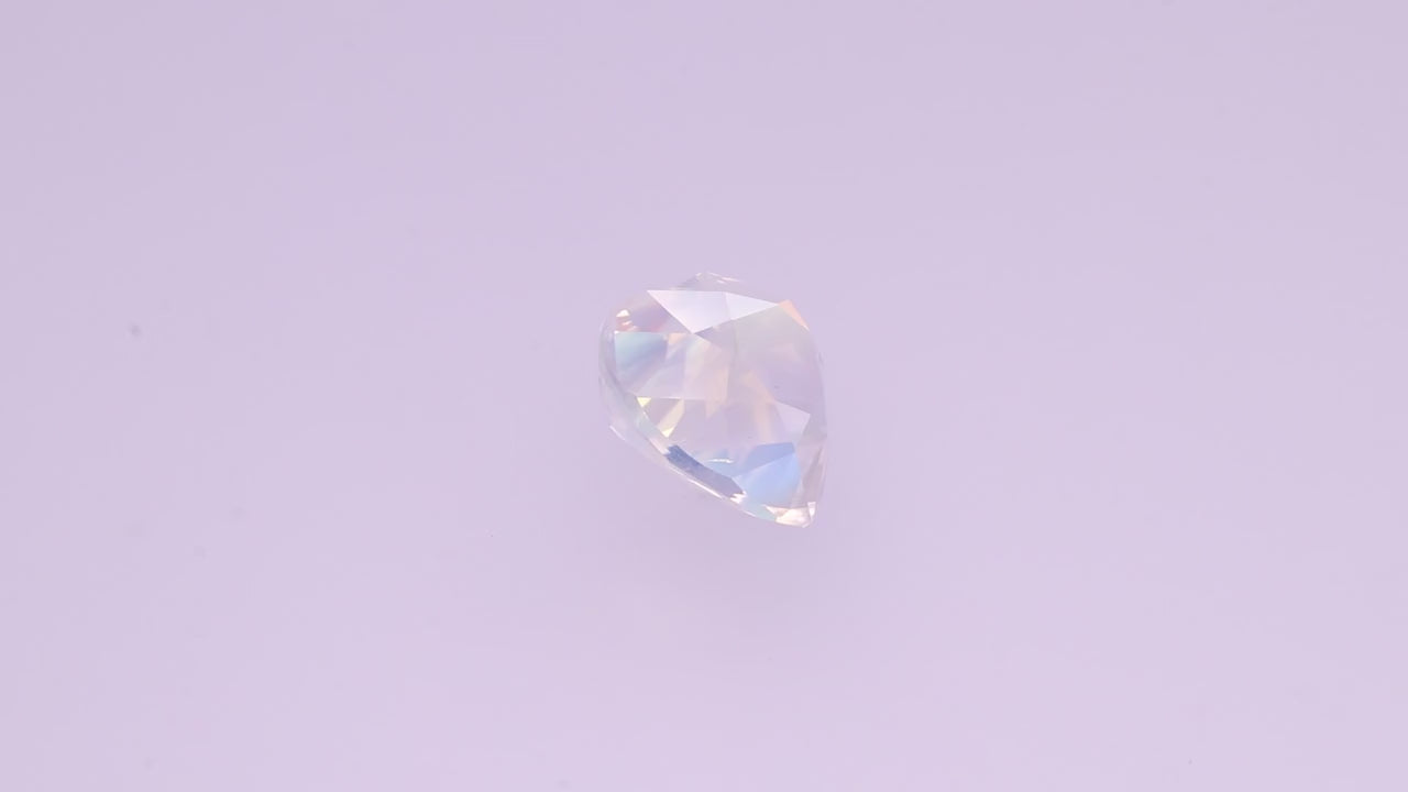 Rainbow Moonstone 7.79 ct