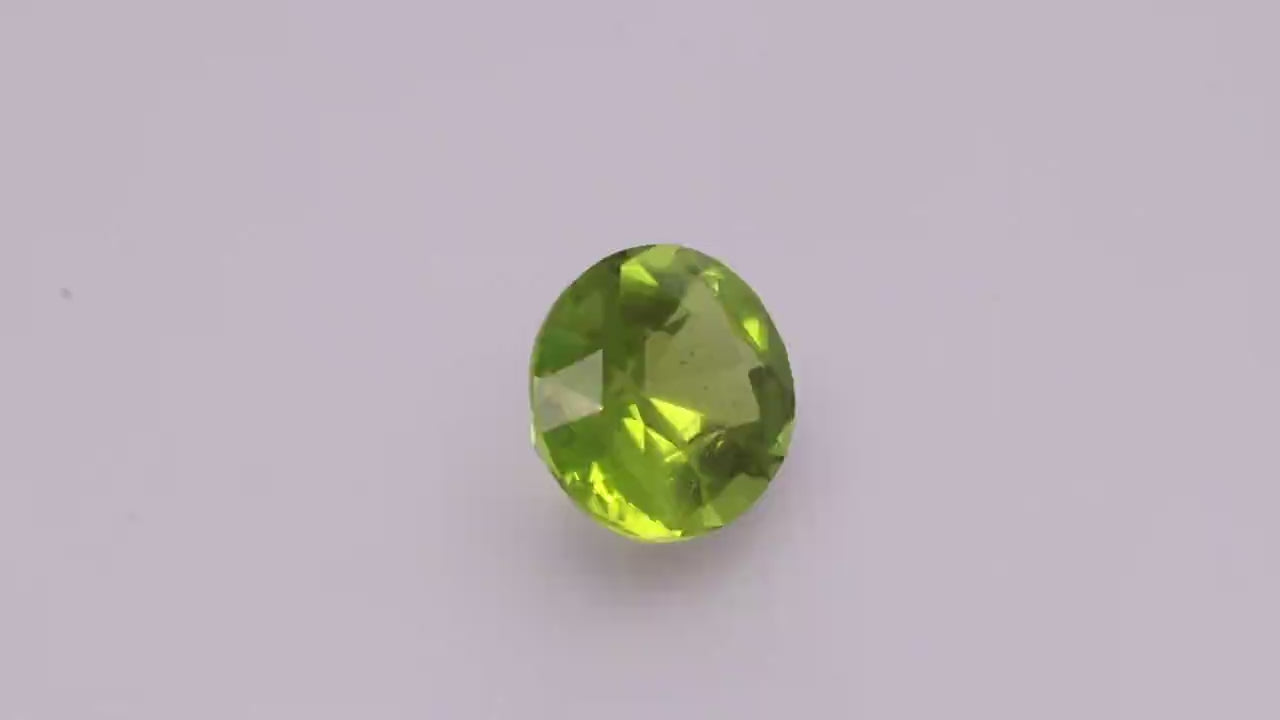 Peridot 6.74 ct