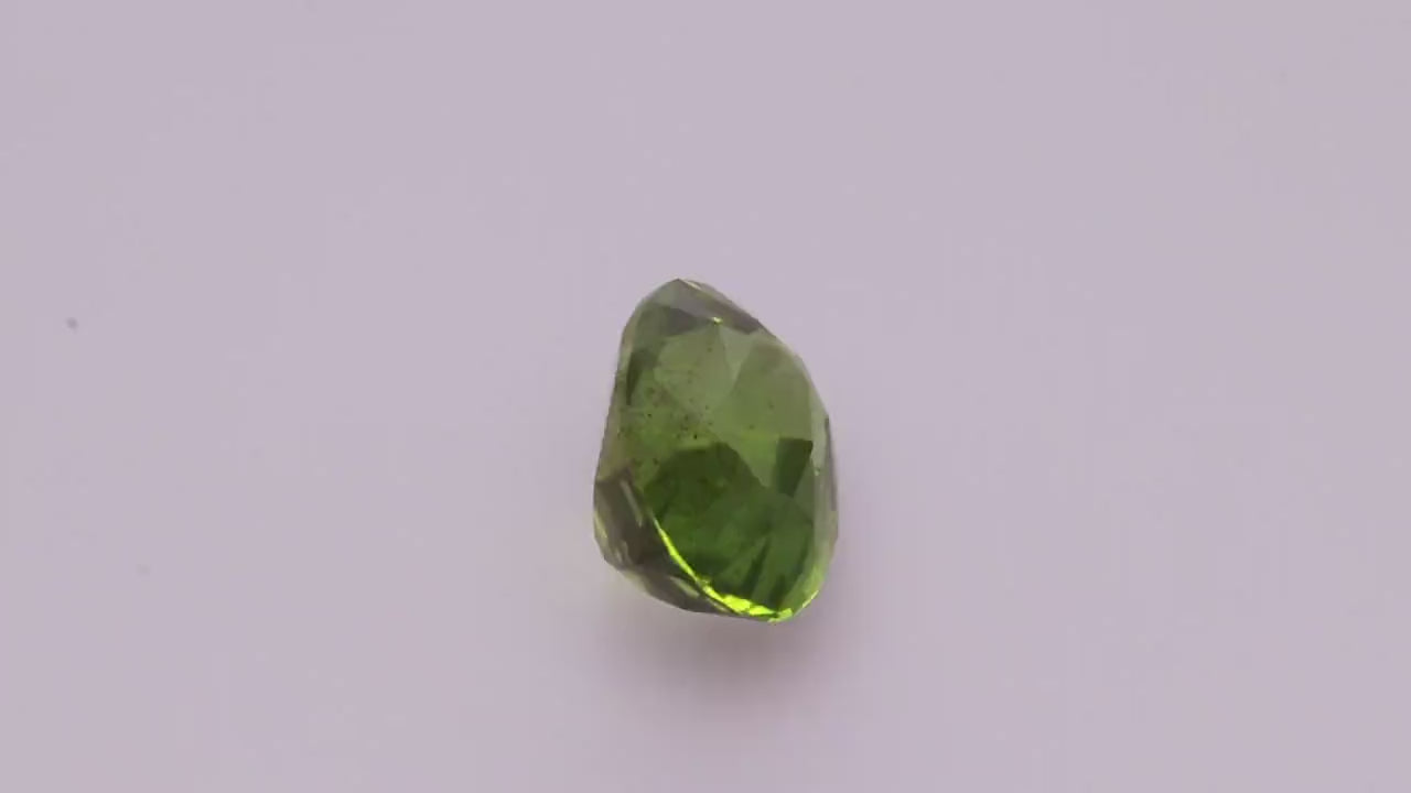 Peridot 7.42 ct