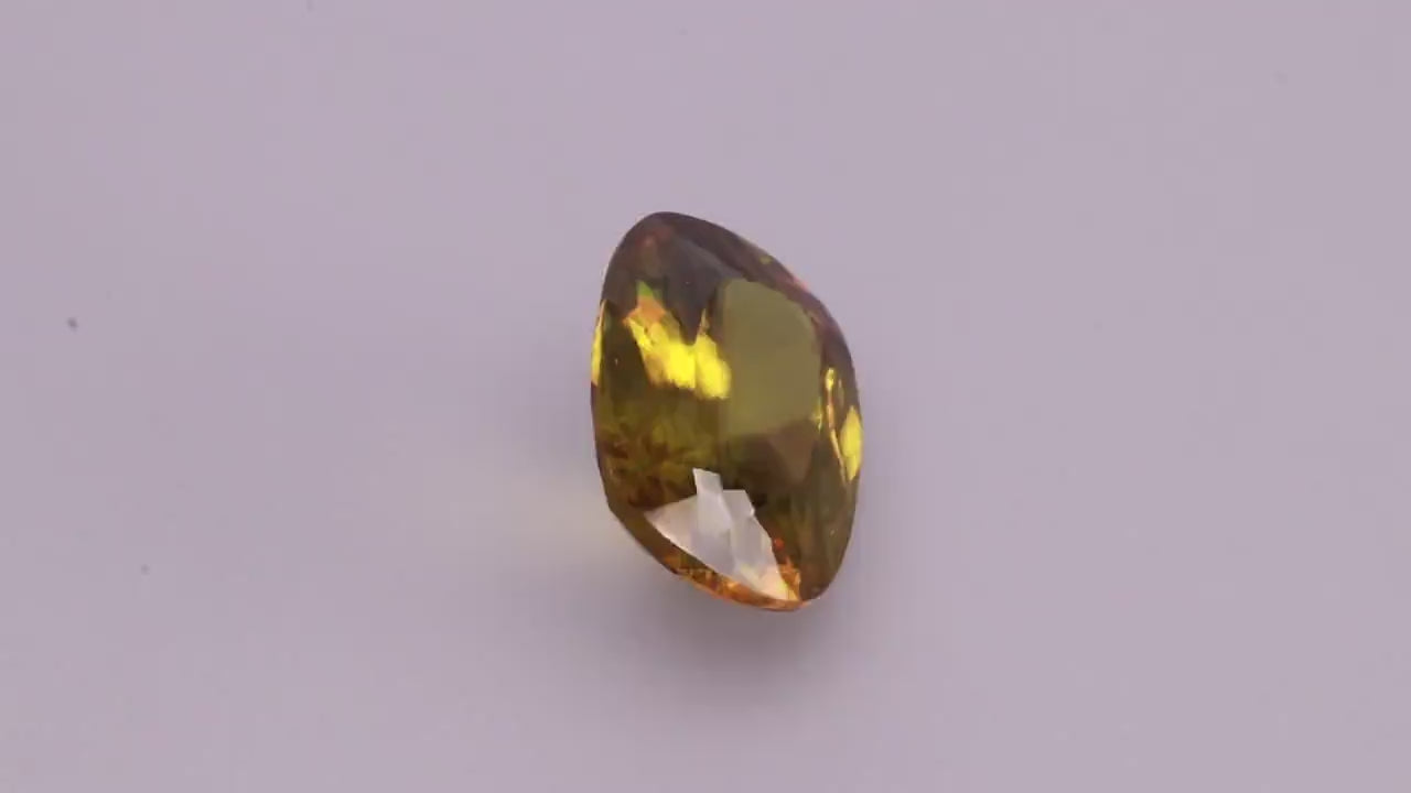 Sphene 5.20 ct