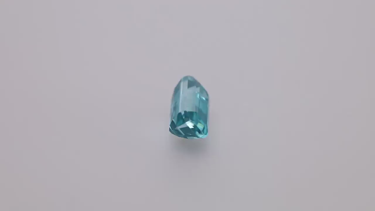 Blue Zircon 4.44 ct