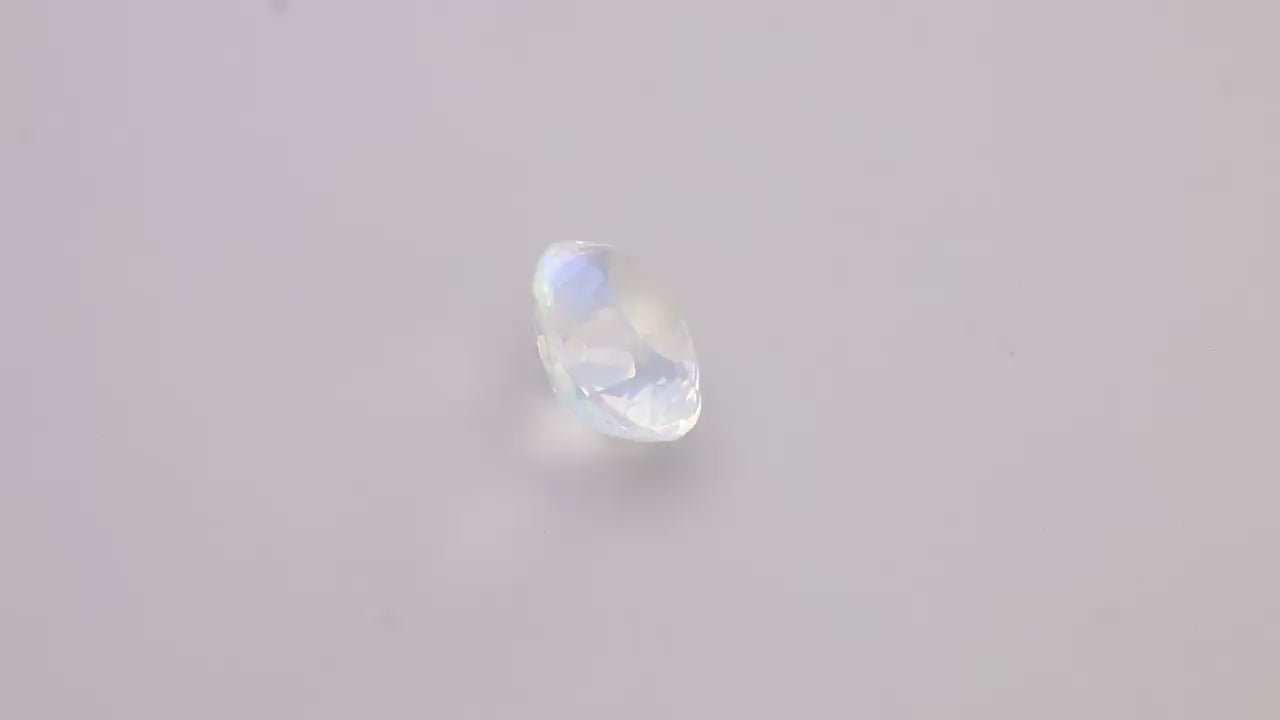 Rainbow Moonstone 4.06 ct