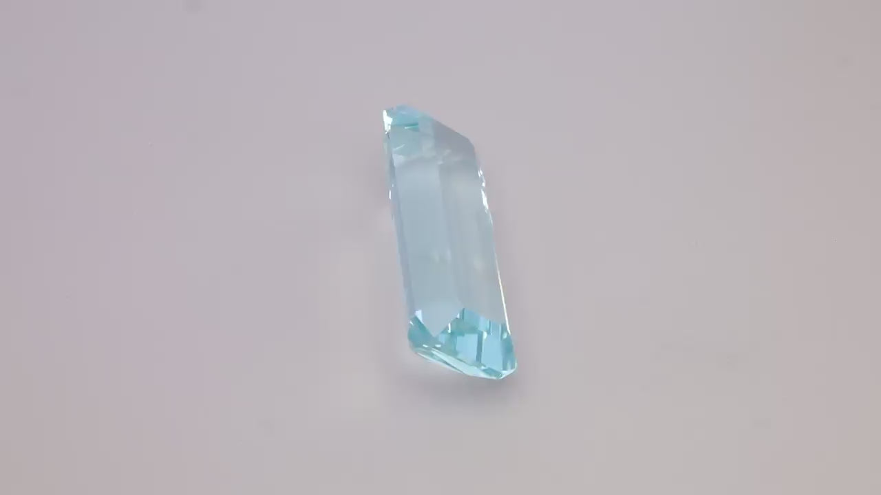 Aquamarine 37.98 ct