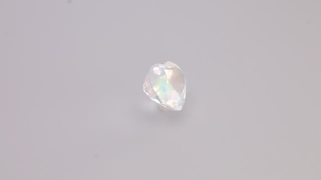 Rainbow Moonstone 4.72 ct