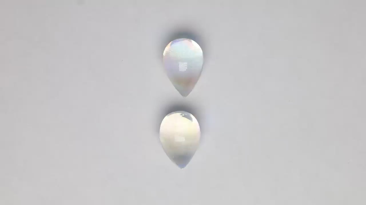 Rainbow Moonstone 14.05 ct