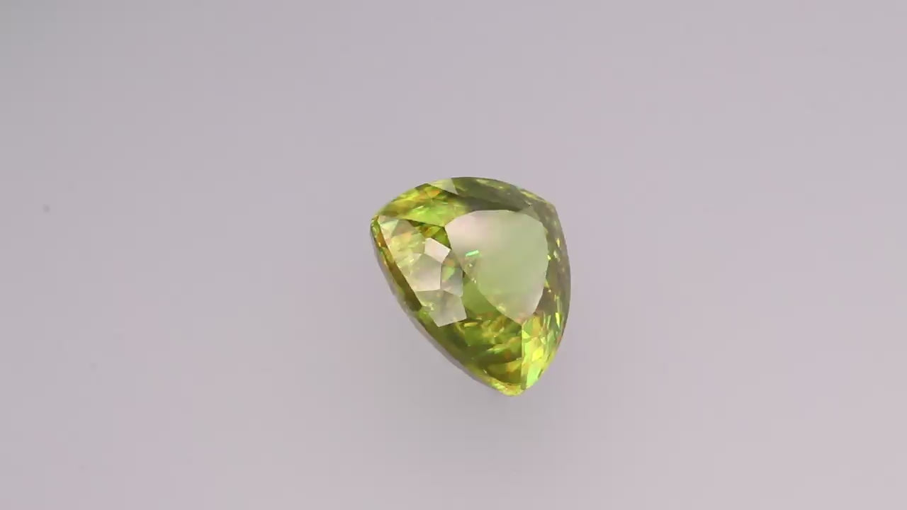 Sphene 7.91 ct