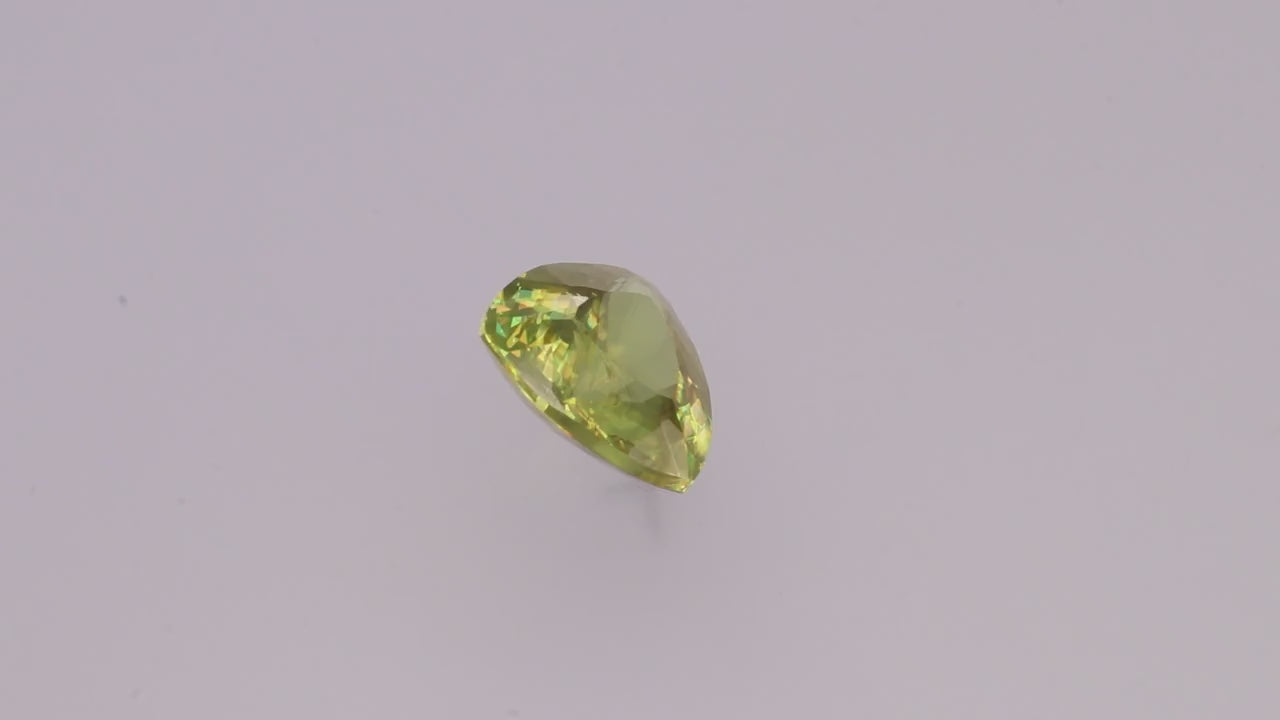 Sphene 2.98 ct