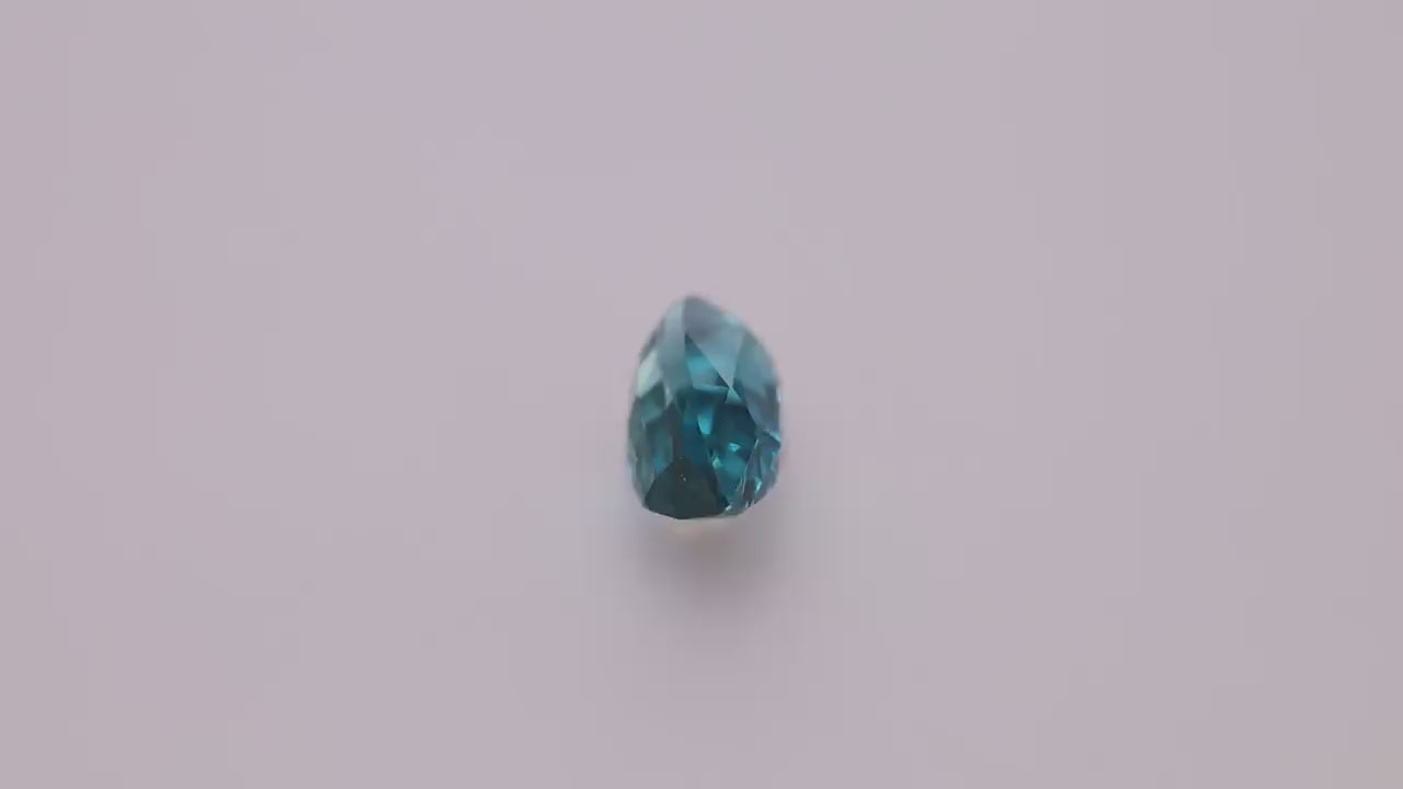 Blue Zircon 4.87 ct