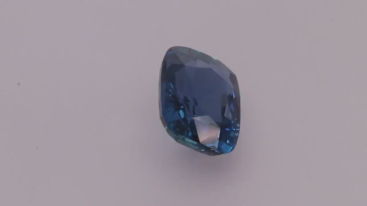 Blue Sapphire 5.27 ct