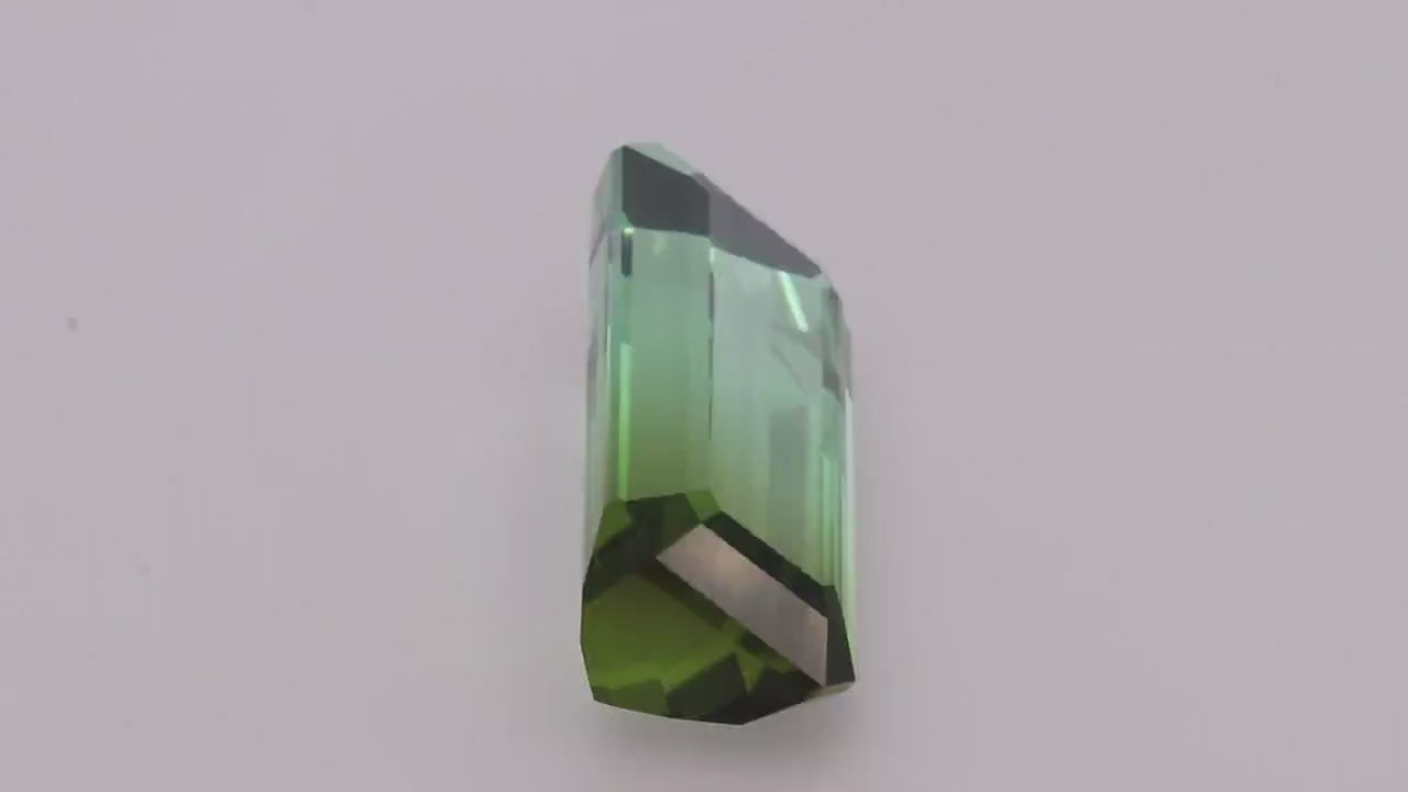 Green Tourmaline 31.98 ct
