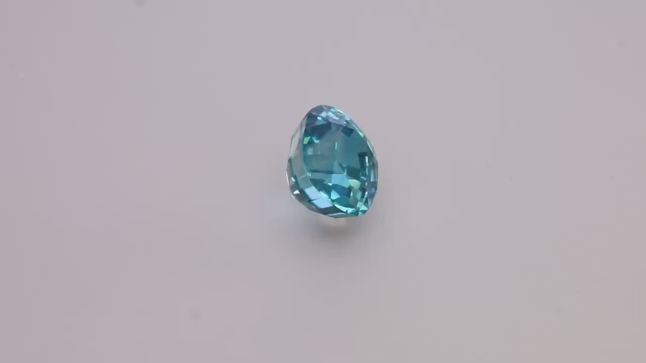 Blue Zircon 5.04 ct