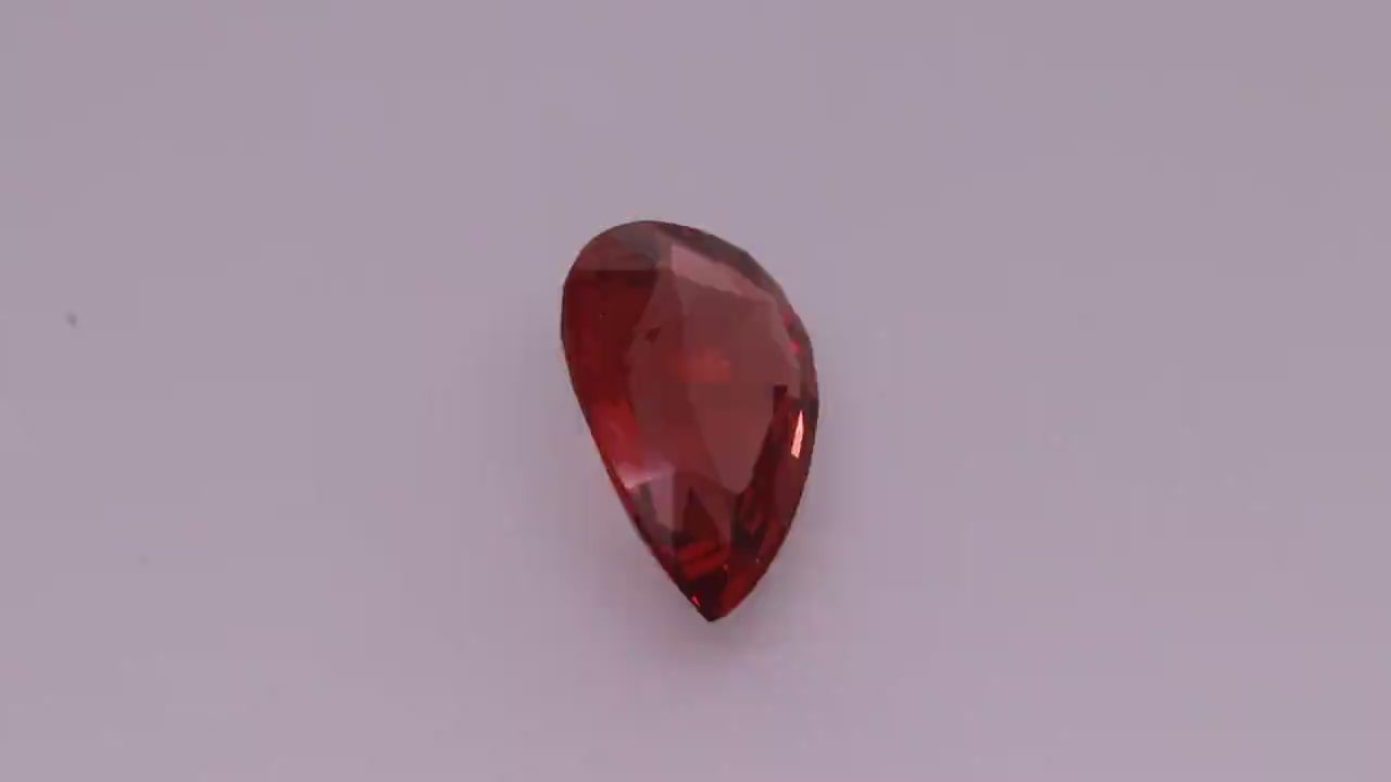 Malaya Garnet 8.13 ct