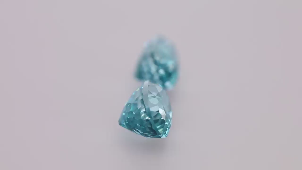 Blue Zircon 17.53 ct