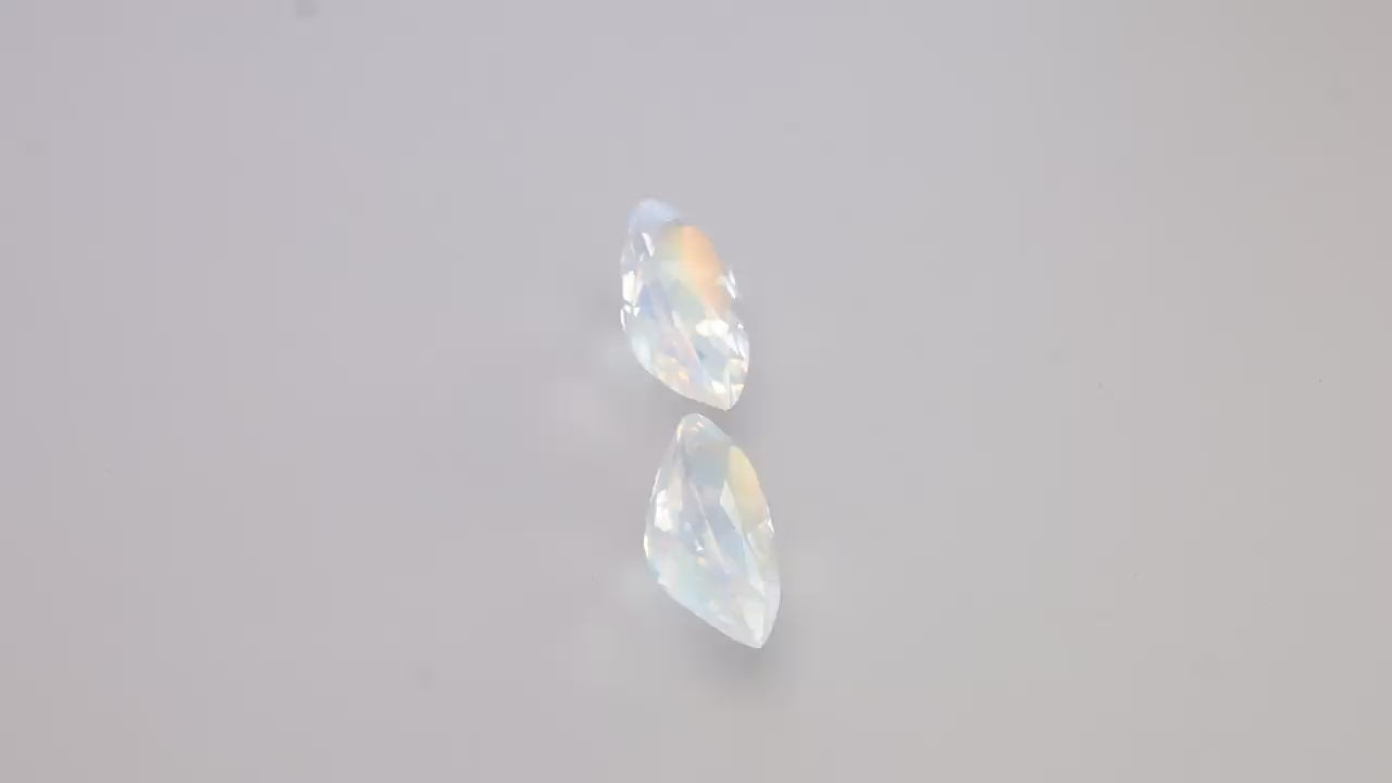 Rainbow Moonstone 13.06 ct