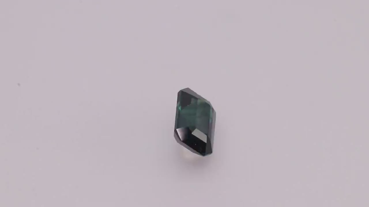 Teal Sapphire 1.49 ct