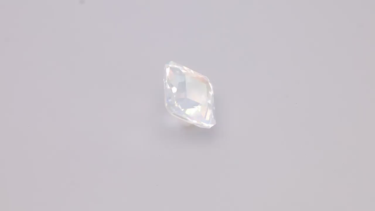 Rainbow Moonstone 3.17 ct