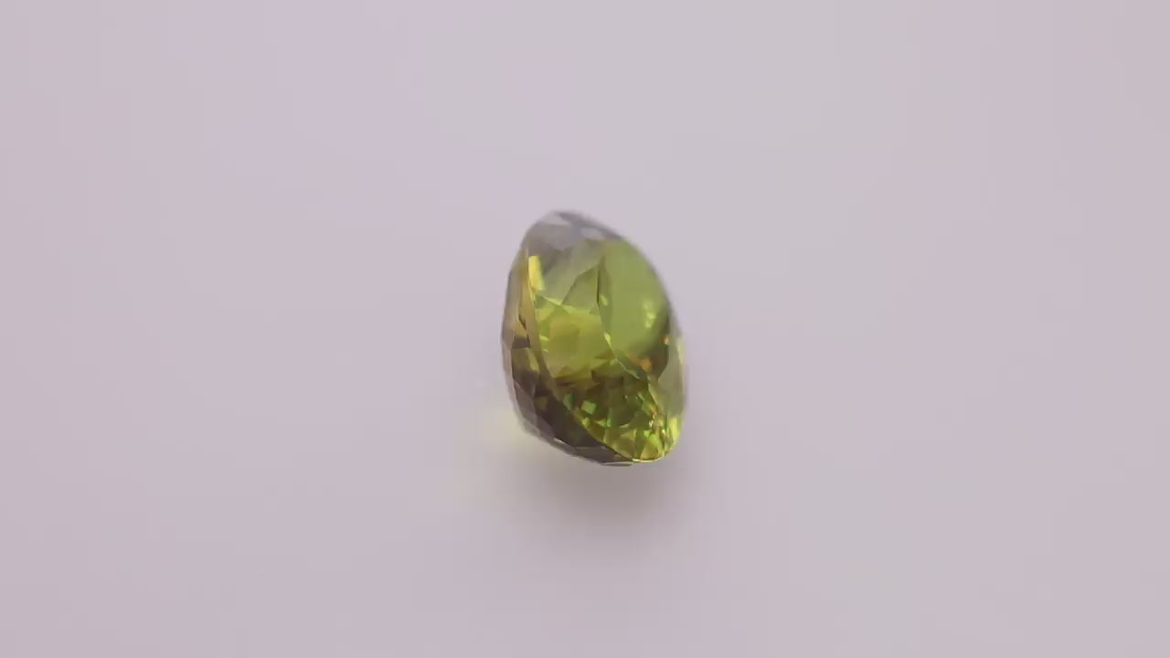Sphene 12.90 ct