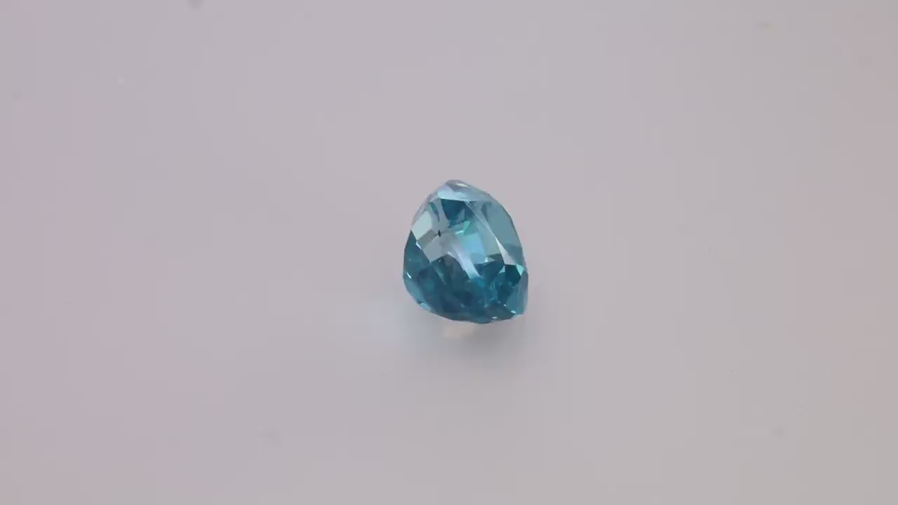 Blue Zircon 5.01 ct
