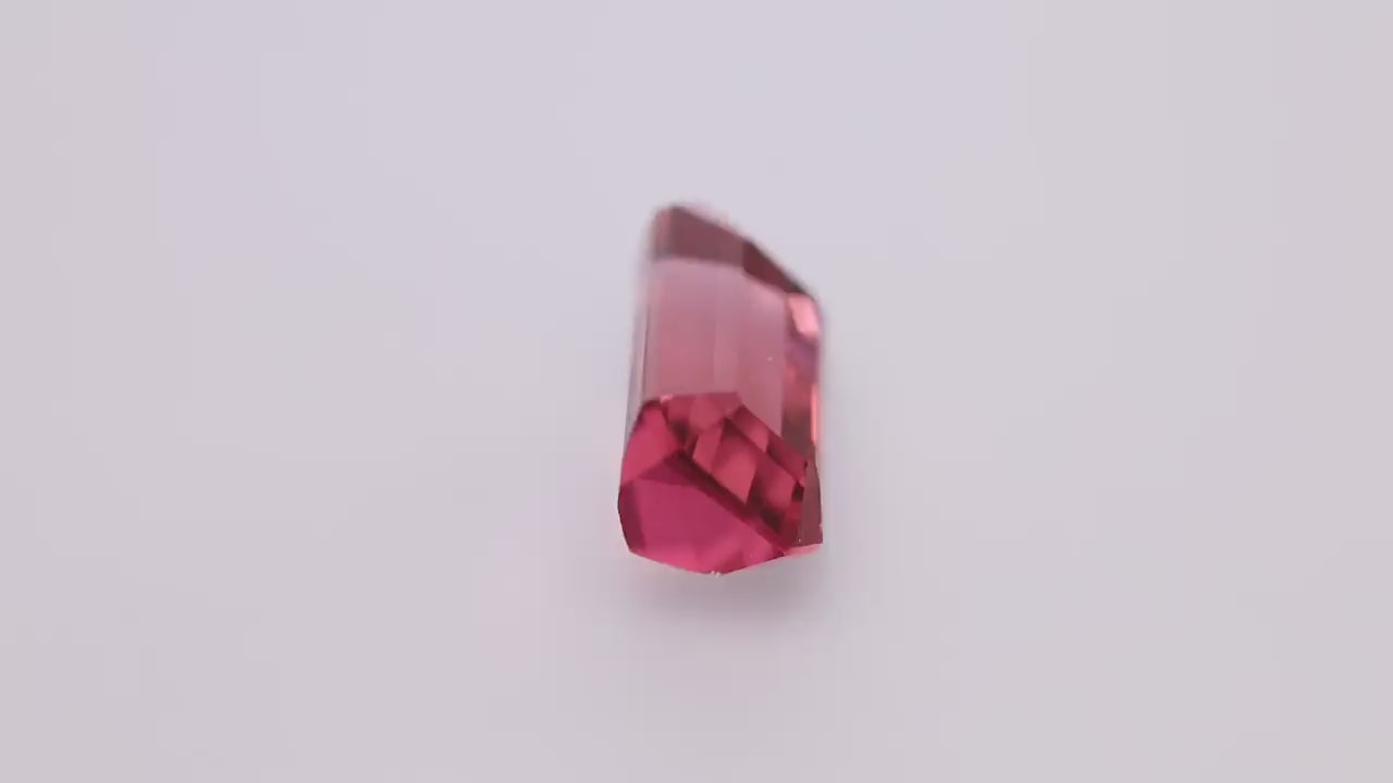 Bi Colour Tourmaline 8.52 ct